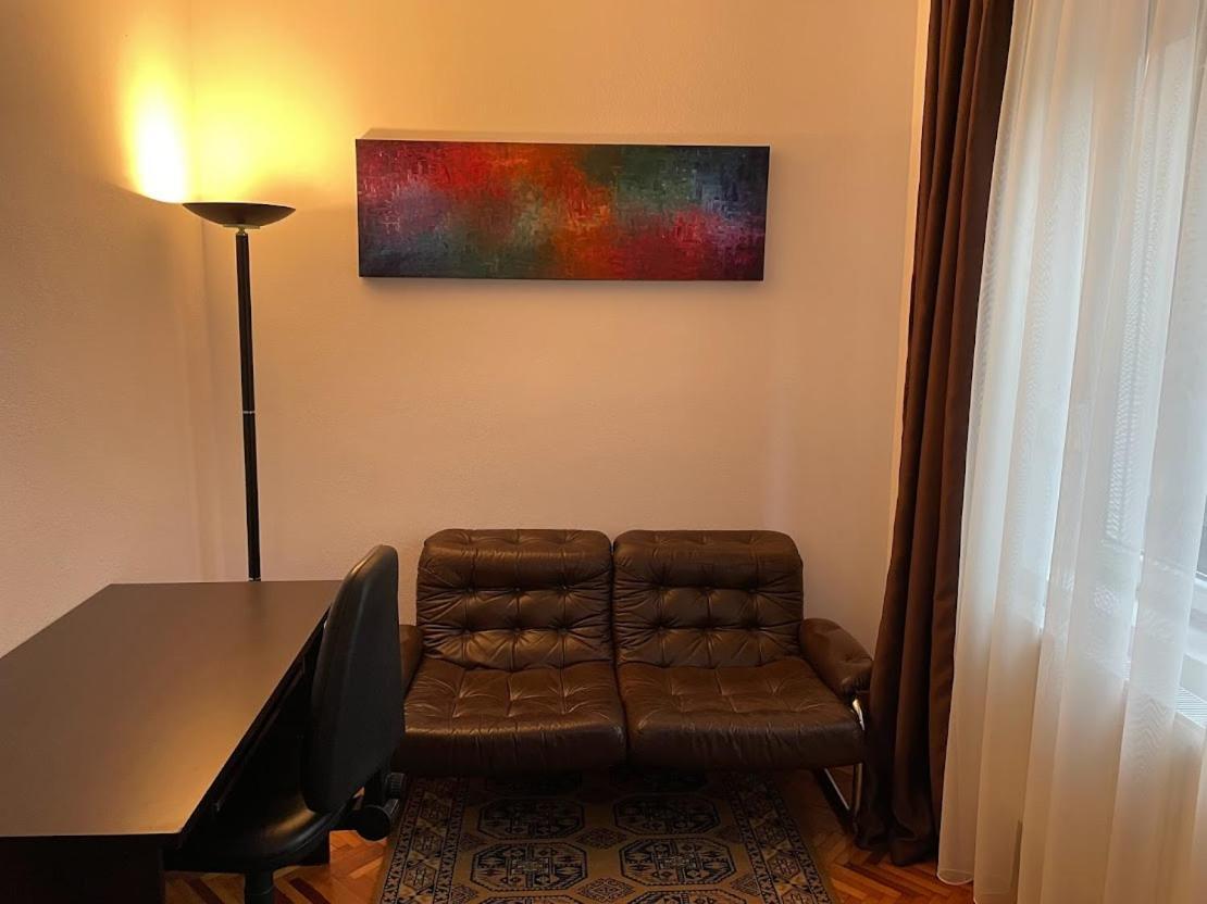 Crisan 40 Casa Muntean 100Mp 3Camere 3Paturi 1 Canapea 2 Dormitoare Parcare Temesvár Kültér fotó